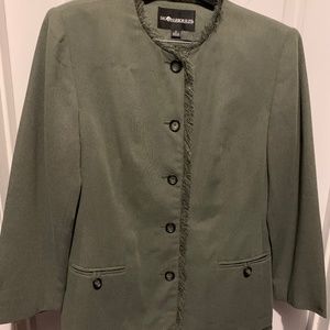 Sag Harbor Skirt Suit